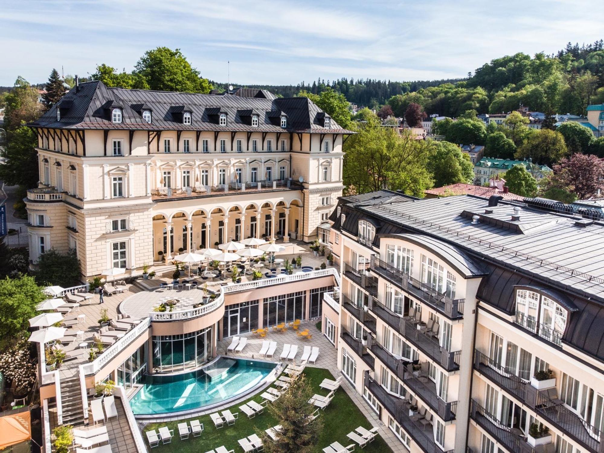Falkensteiner Spa Resort Mariánské Lázně Dış mekan fotoğraf